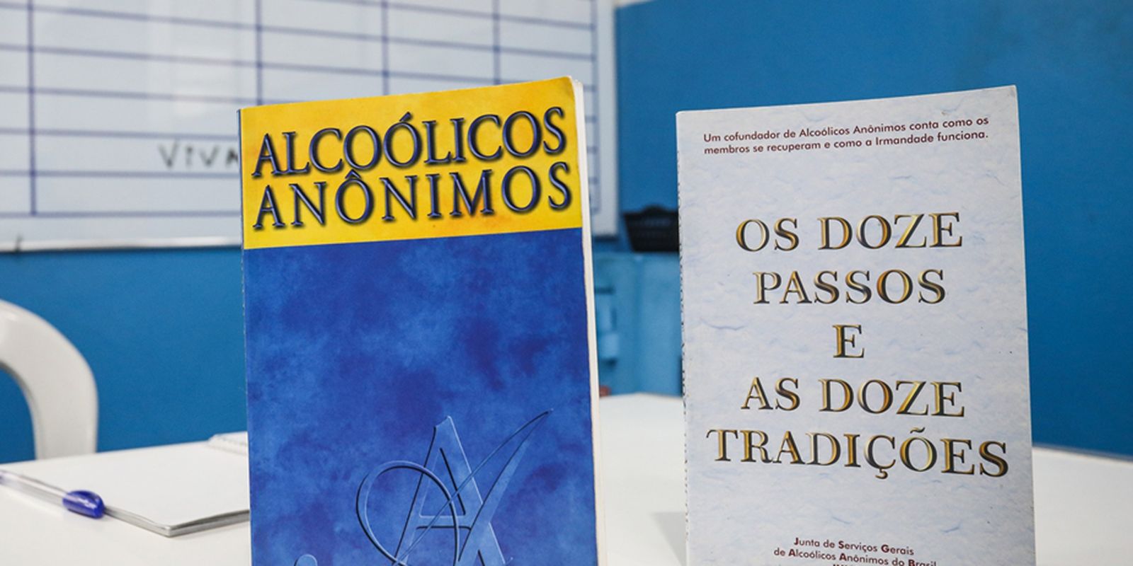 Aos 90 anos, Alcoólicos Anônimos têm maior participação feminina